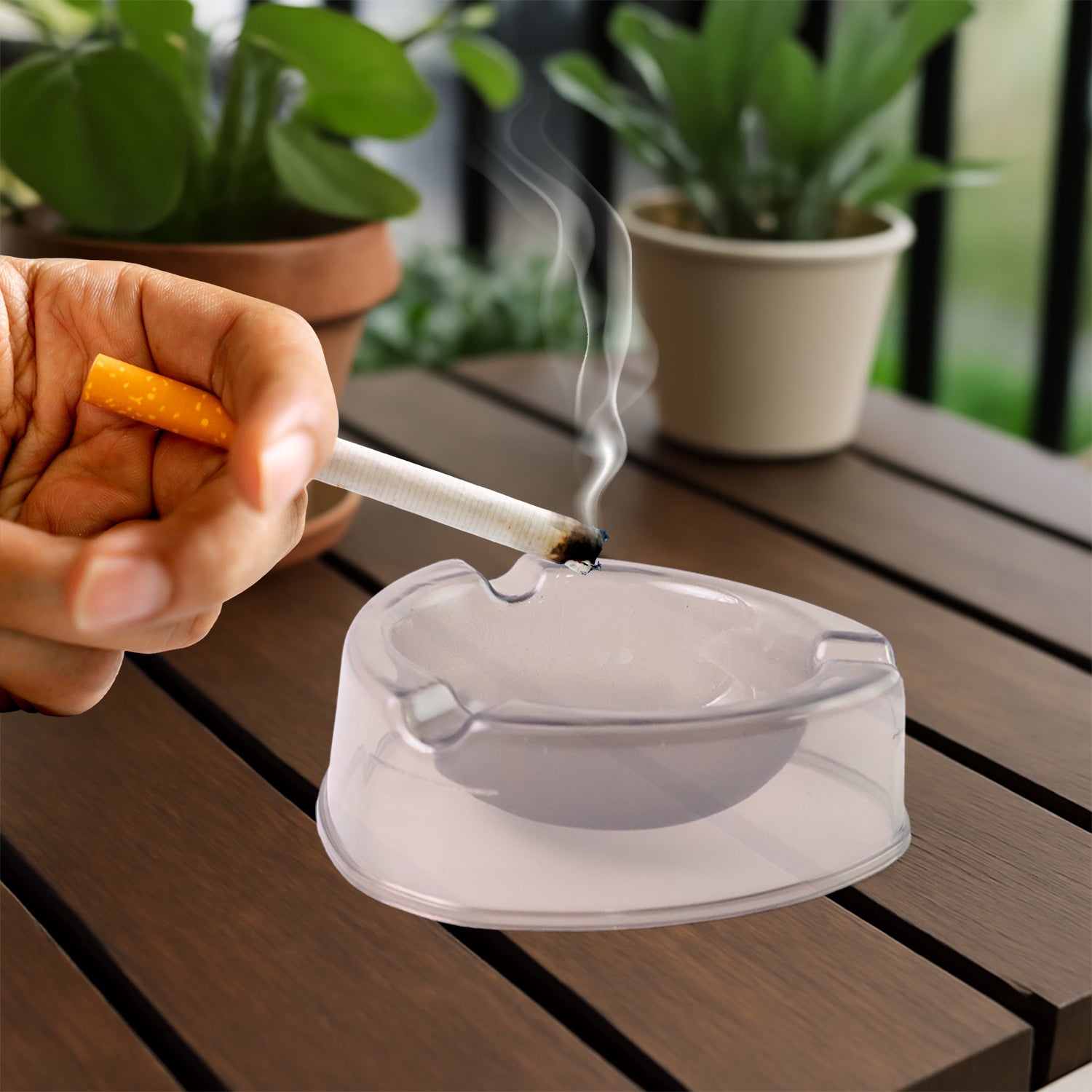 Oblivion Large Capacity Plastic Ashtray Oblivion Large Capacity Plastic Ashtray